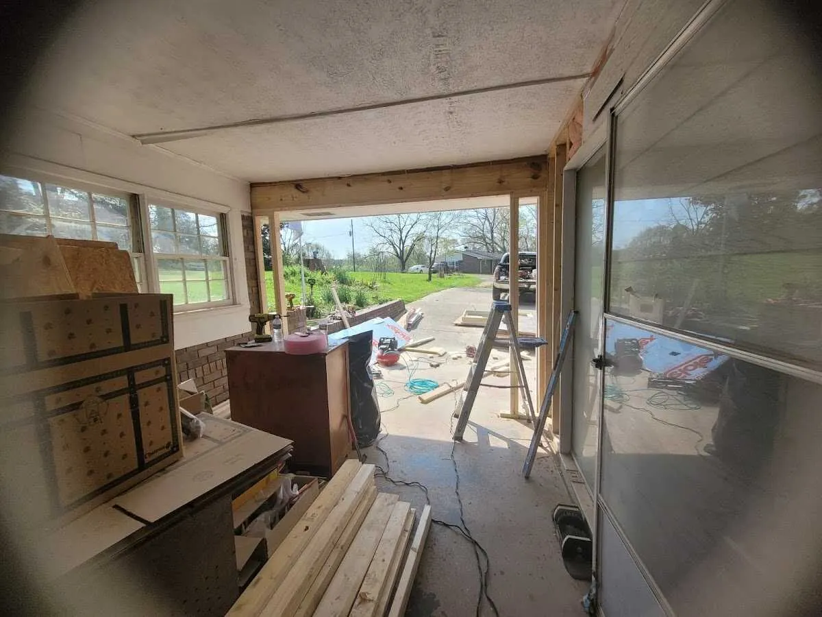 Air movers and dehumidifier for Drying & Dehumidification in Tinley Park